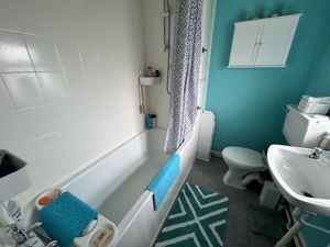 Photo 16- click for photo gallery